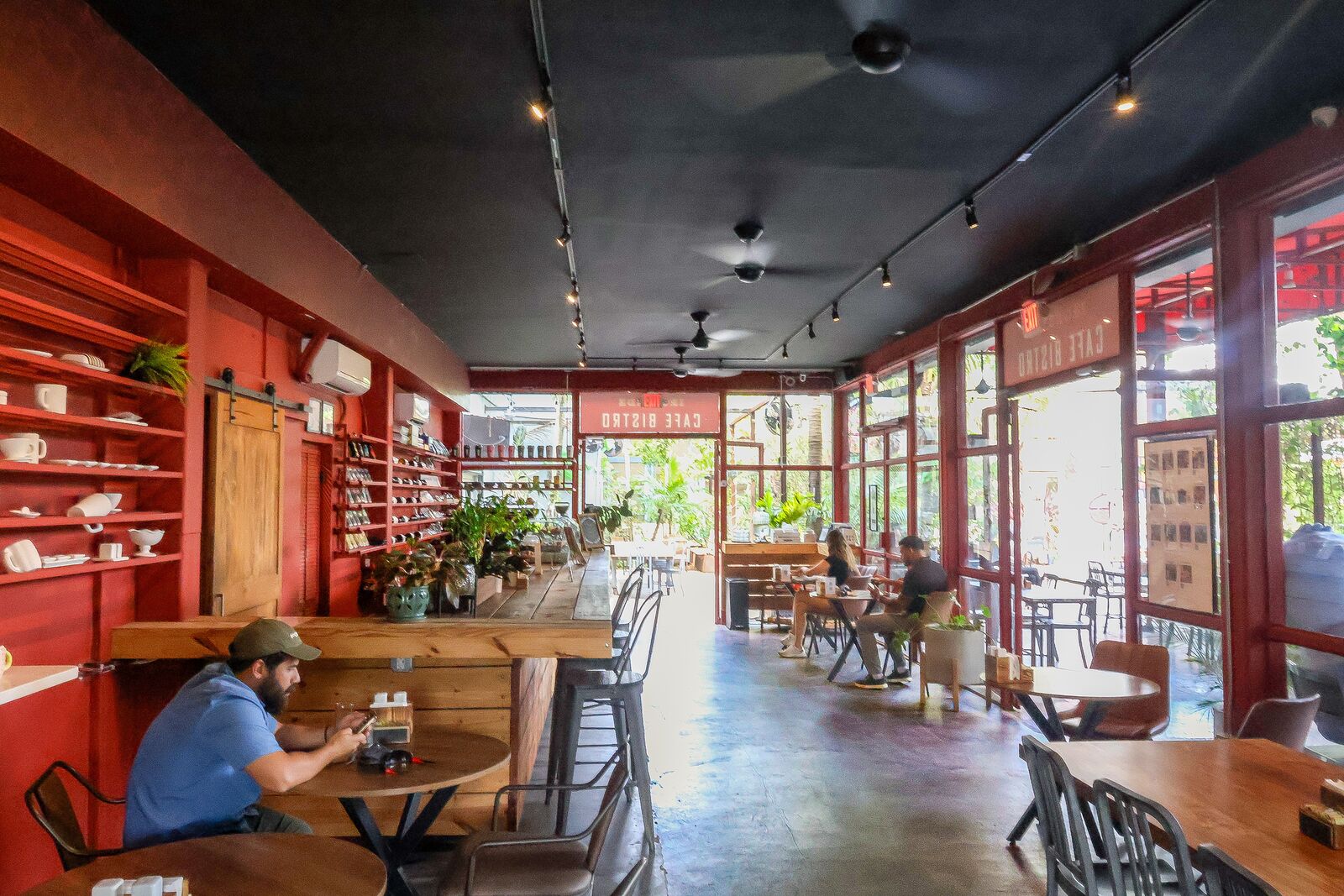 Ironside Cafe Bistro photo 3